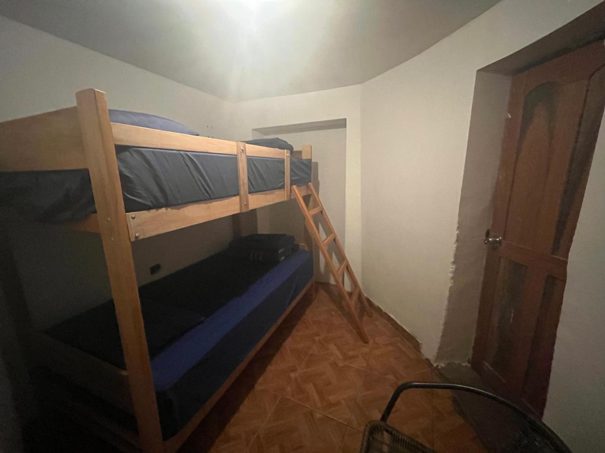 Intihuatana Hostel ピサック エクステリア 写真